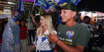 Em Sena Madureira, Marcio Bittar defende oportunidades para jovens e uso do potencial do Acre