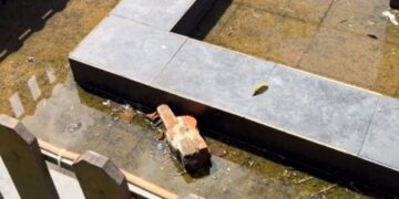 Moradores denunciam abandono da praça central de Sena Madureira