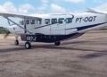 Avião transporta diesel para garantir geração de energia em Jordão diante do baixo nível do rio Tarauacá
