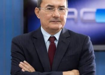 Morre Ayres Rocha, jornalista que marcou gerações e fez história na televisão acreana