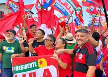 Militantes se destacam na mobilização em apoio a Lula em Tarauacá