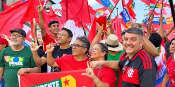Militantes se destacam na mobilização em apoio a Lula em Tarauacá