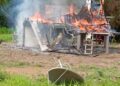 Tragédia em Jordão: incêndio destrói casa recém-construída e moradora perde tudo