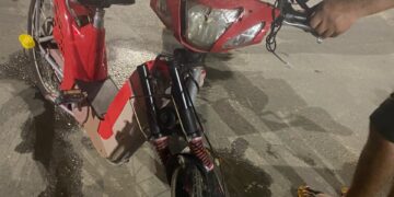 Ciclista fica ferido após colisão com Hilux em Tarauacá; motorista teria fugido sem prestar socorro