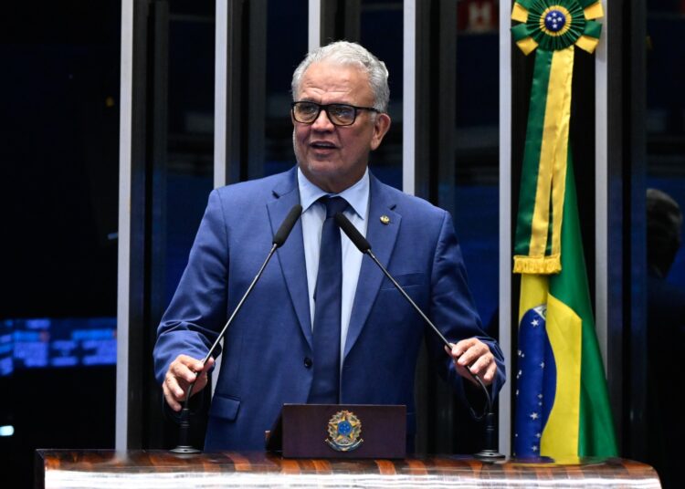 Petecão propõe fiscalização patrimonial para combater enriquecimento ilícito
